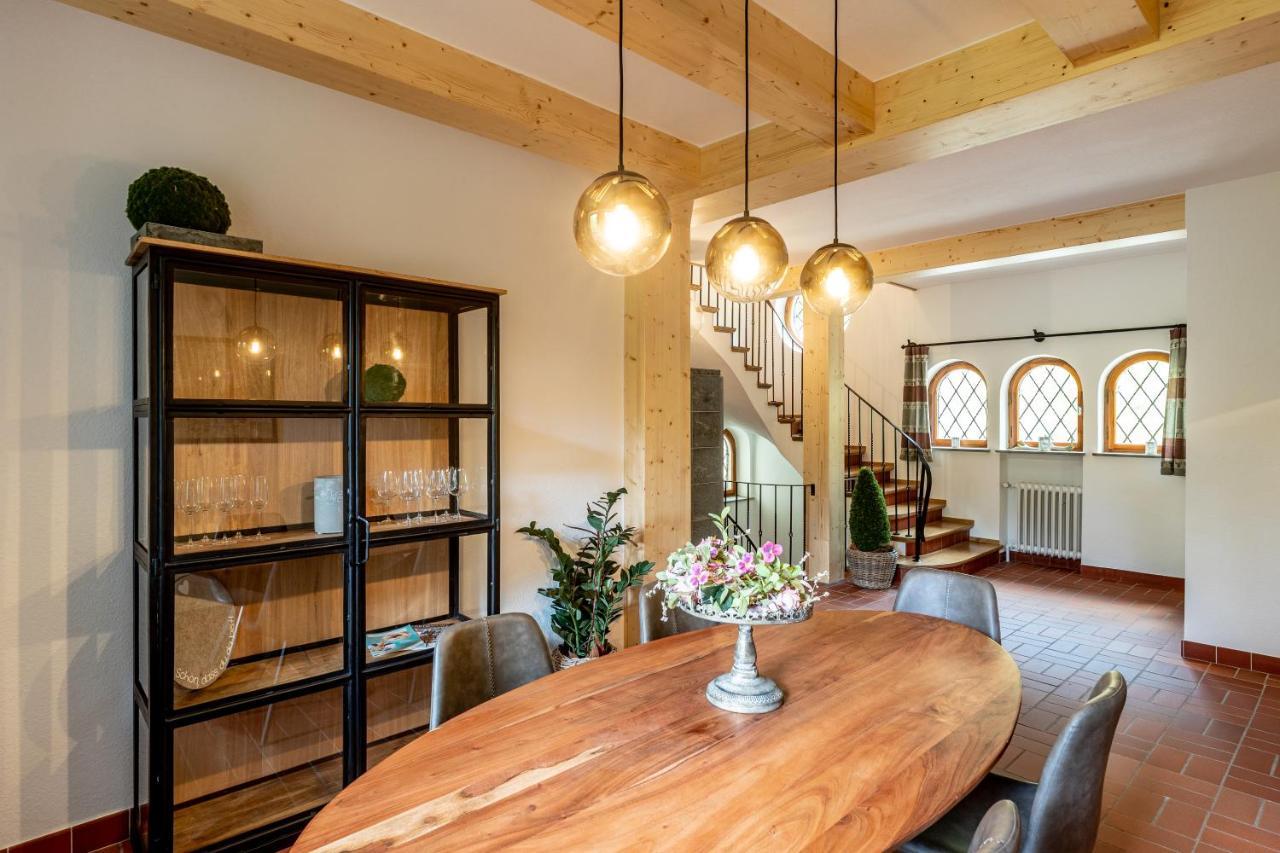 Landhaus Karbach Komplett Oder Einzelne Wohneinheiten Villa Inkl Sauna Bzw Waldhaeuschen Hirten ภายนอก รูปภาพ